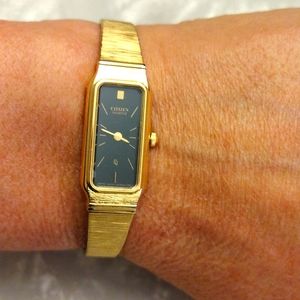 Citizen watch.